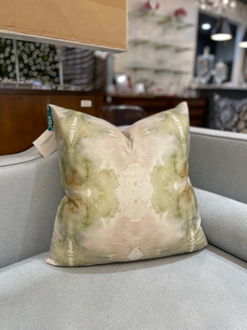 Fiona Celery Pillow 22 x 22