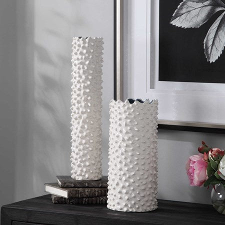 Ciji Cream Vases. set of 2