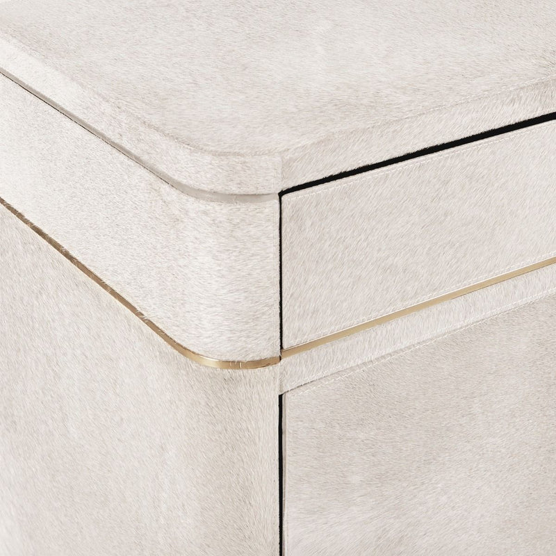 Andre Cabinet